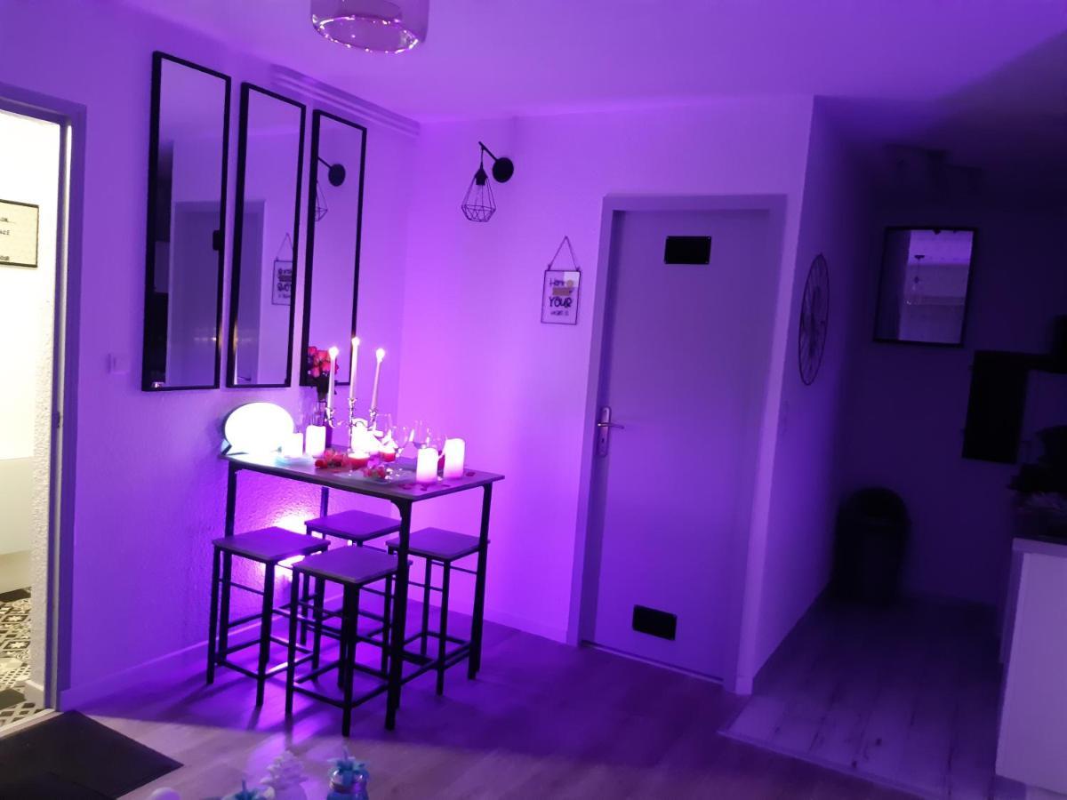 Luxe Sauna Privatif Et Grand Bain Jacuzzi A Deux A Biscarosse Plage Pour Nuit Romantique Avec Decoration Led Et Bougies 비스카로세 외부 사진